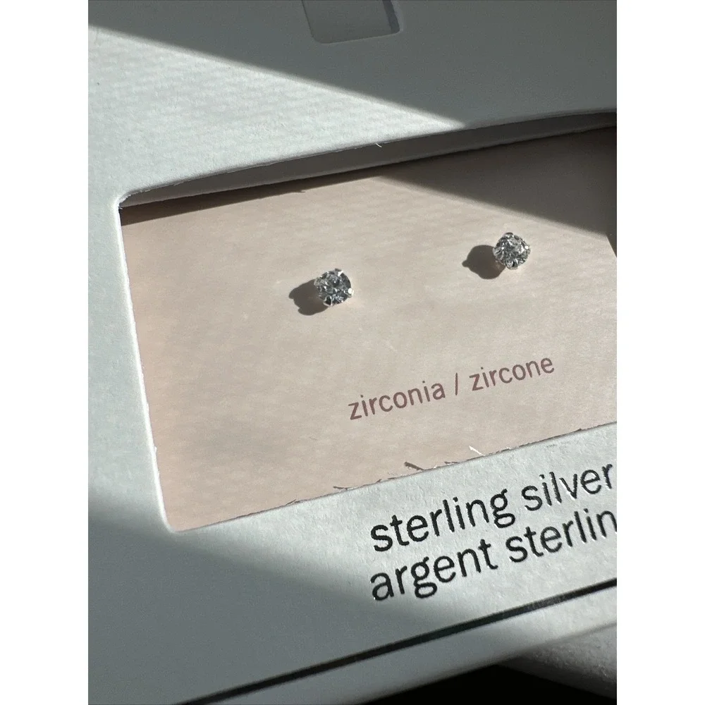 Diamond Stud‎ Earring Round Sterling Silver Hypoallergenic. Cubic Zirconia